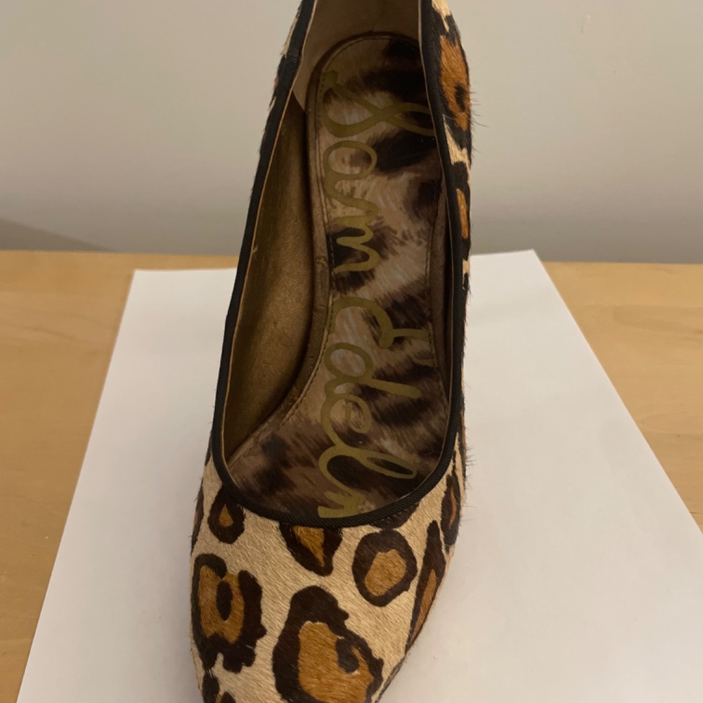 Sam Edelman Jasmine Pump - Picture 2 of 5